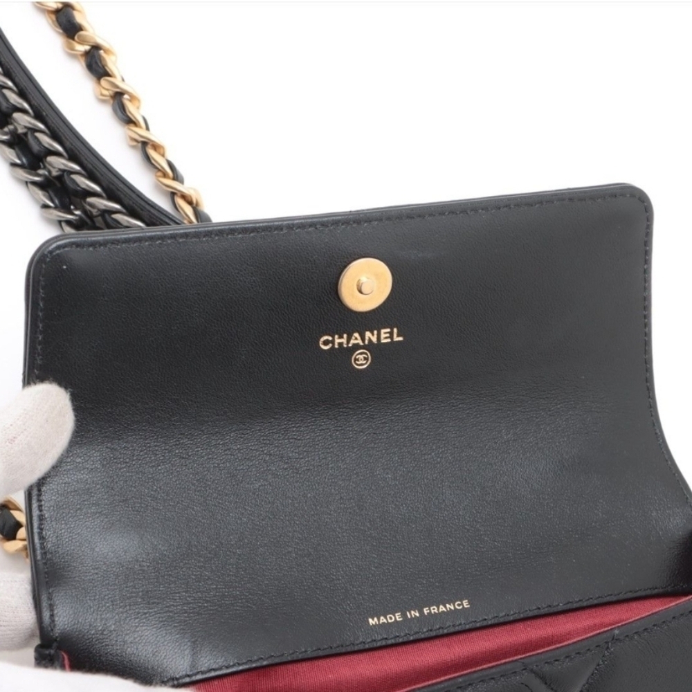 Chanel 19 Chain Shoulder Bag Glasses Case Gold X Silver Metal Fittings - Picture 9 of 12